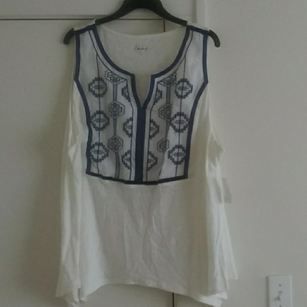 Embroidered bib tank